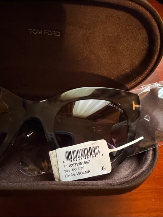 Tom Ford Marbled Gray Cat-Eye Sunglasses with Pink Gradient Lenses main image 8